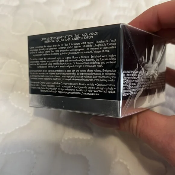 Final price— Brand new sealed Chanel le lift pro volume cream - Picture 5 of 5